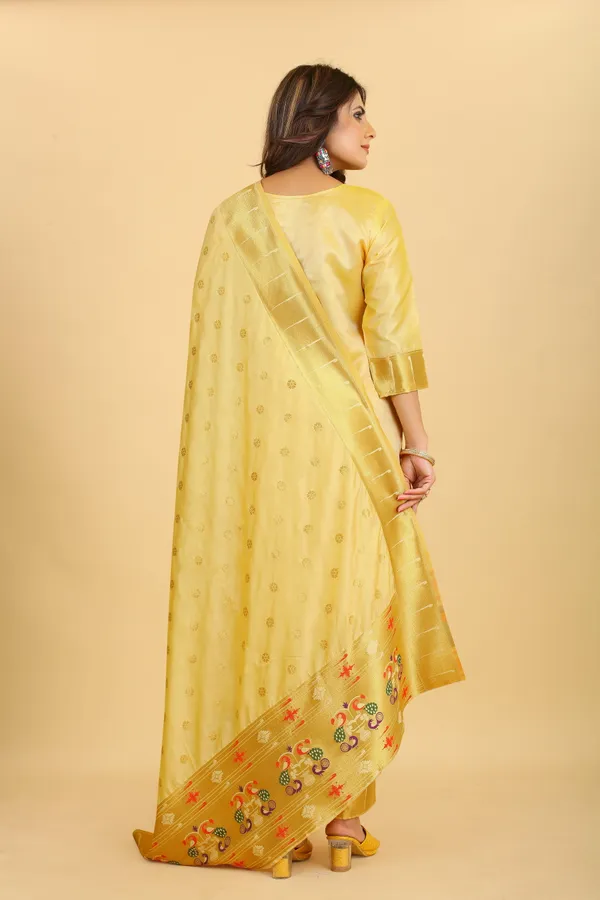 Cream_Colour_Paithani_Suit_Unstitch_Fabric_with_Dupatta